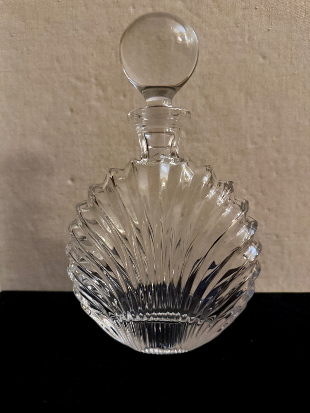 Vintage Villeroy & Bach Platano Crystal shell-shaped decanter w stopper